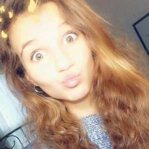 Meet your Posher, Skyann